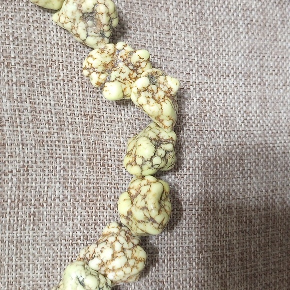 800 Silver & Stone Necklace - Picture 4 of 6